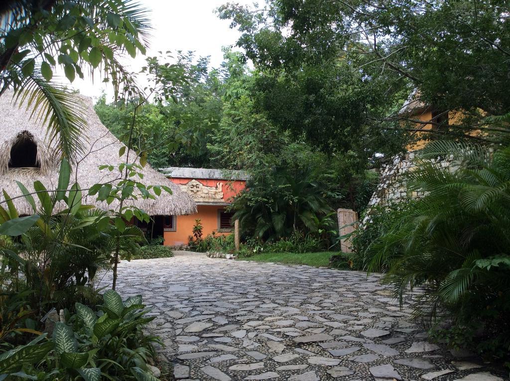 Hotel Boutique Quinta Chanabnal Palenque Exteriör bild